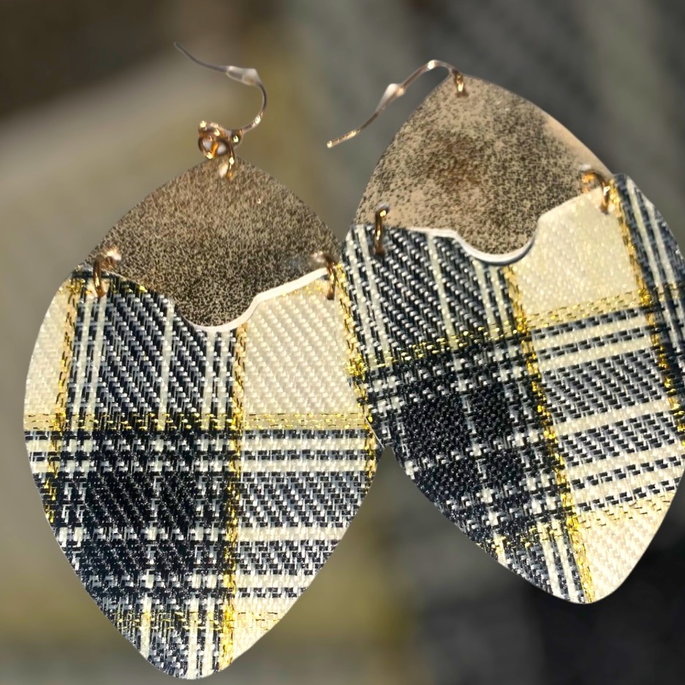 Gold & Beige Plaid Earrings
